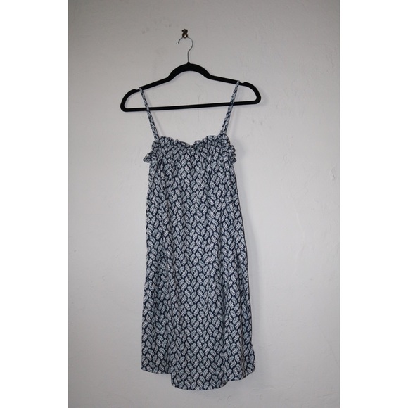 H&M Dress - Picture 1 of 3